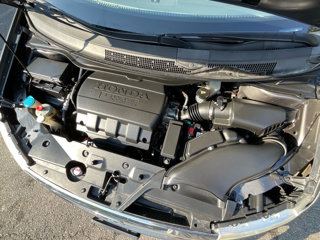 2012 Honda Odyssey Image 11
