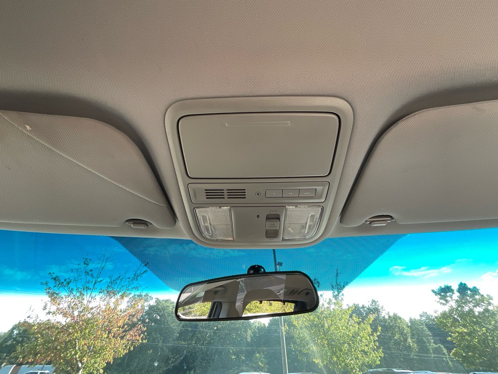 2012 Honda Odyssey Image 23