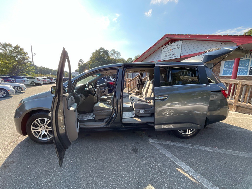 2012 Honda Odyssey Image 33