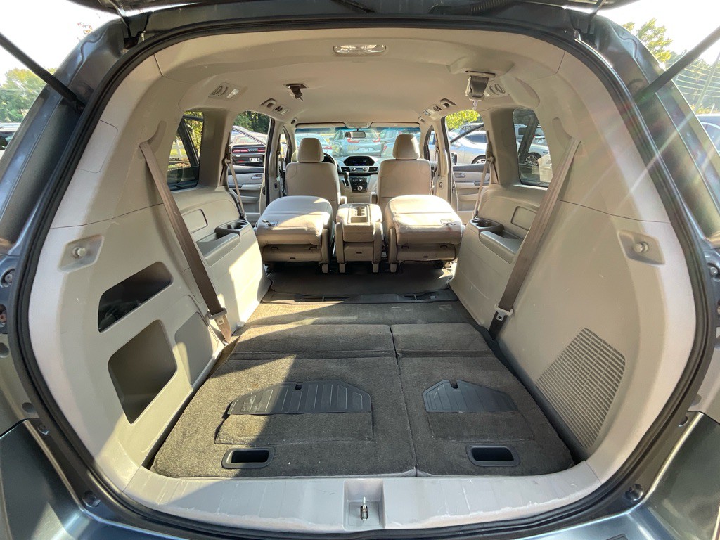 2012 Honda Odyssey Image 36
