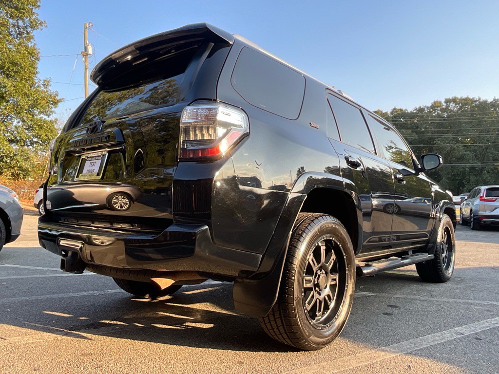 2016 Toyota 4Runner Image 5