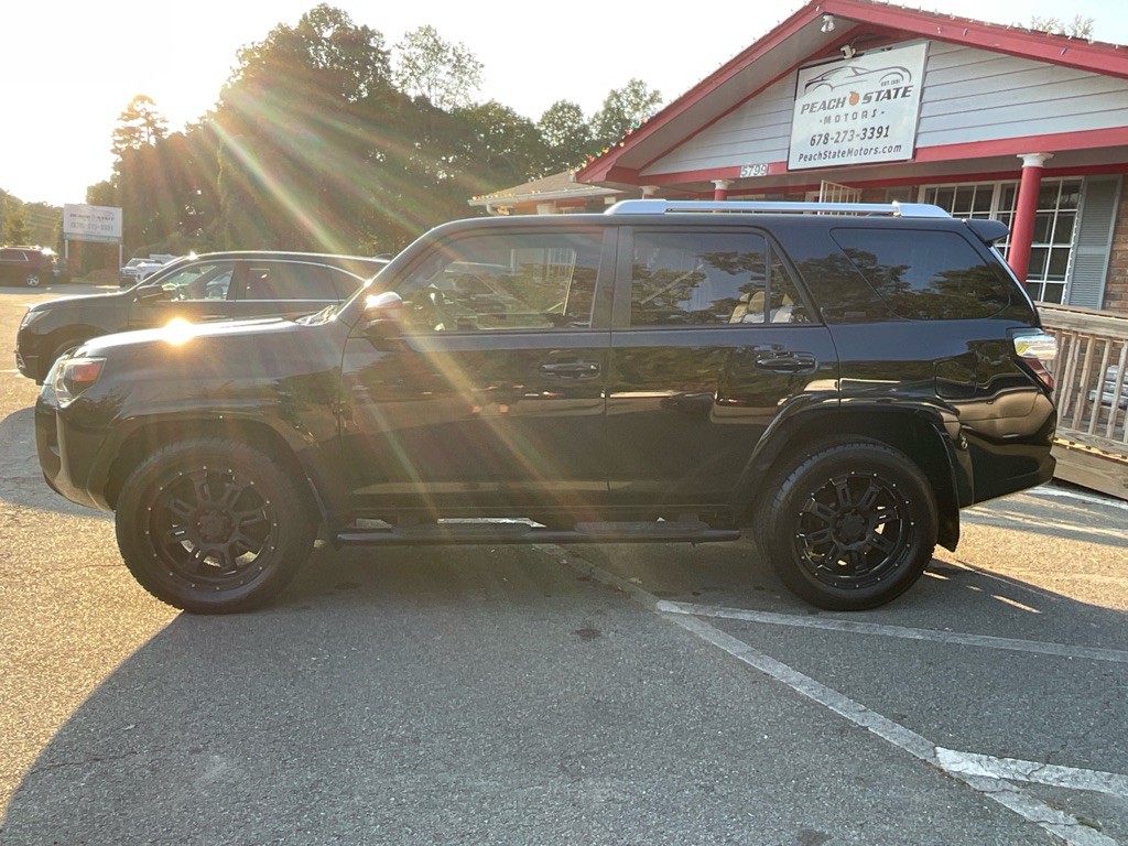 2016 Toyota 4Runner Image 7