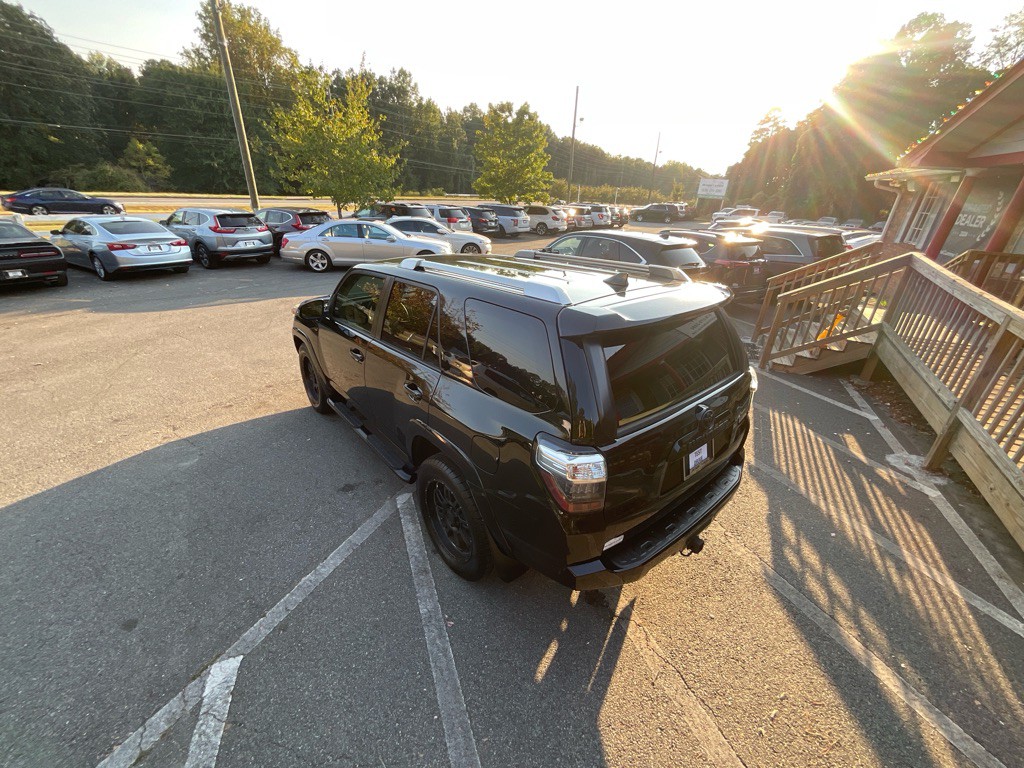 2016 Toyota 4Runner Image 8