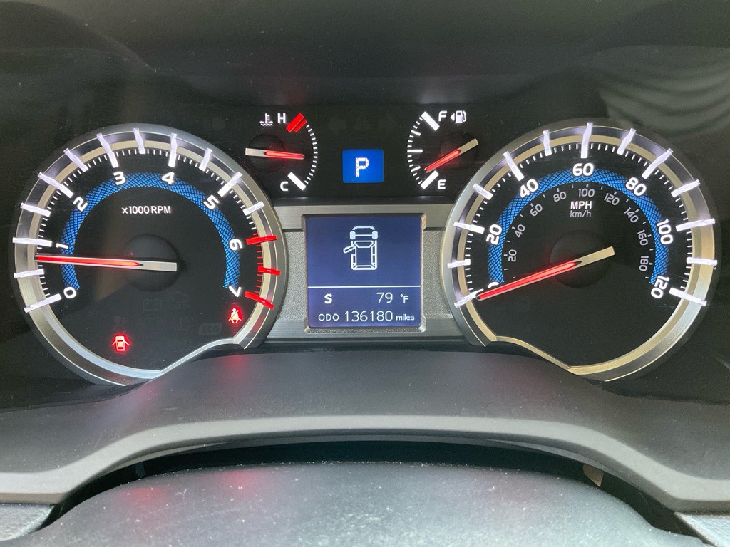 2016 Toyota 4Runner Image 21