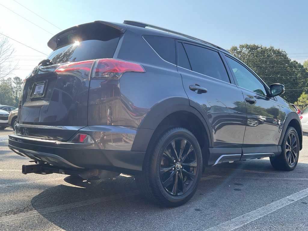 2018 Toyota Rav4 Image 5