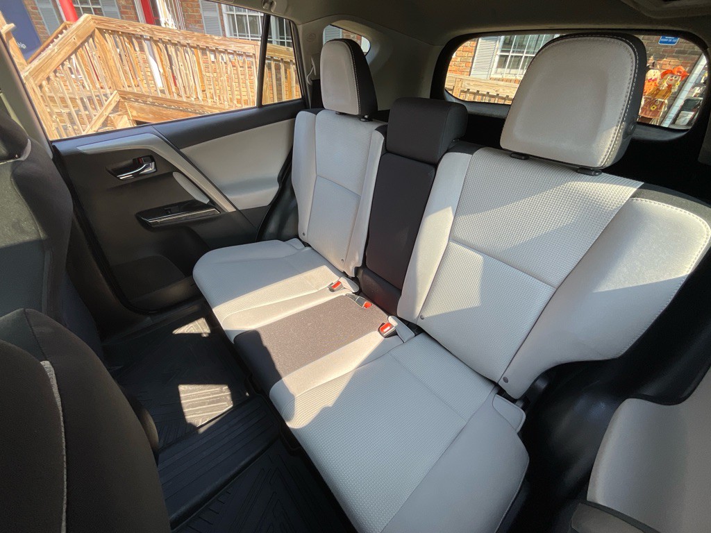 2018 Toyota Rav4 Image 26