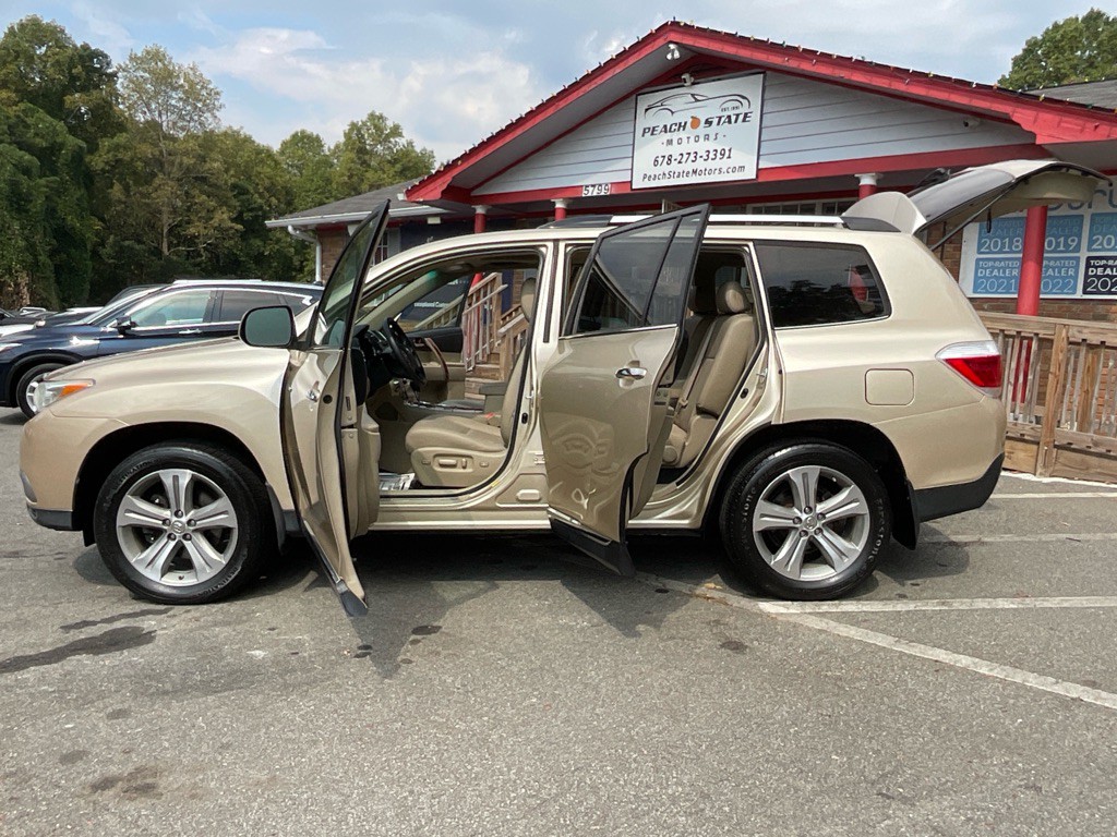 2013 Toyota Highlander Image 33