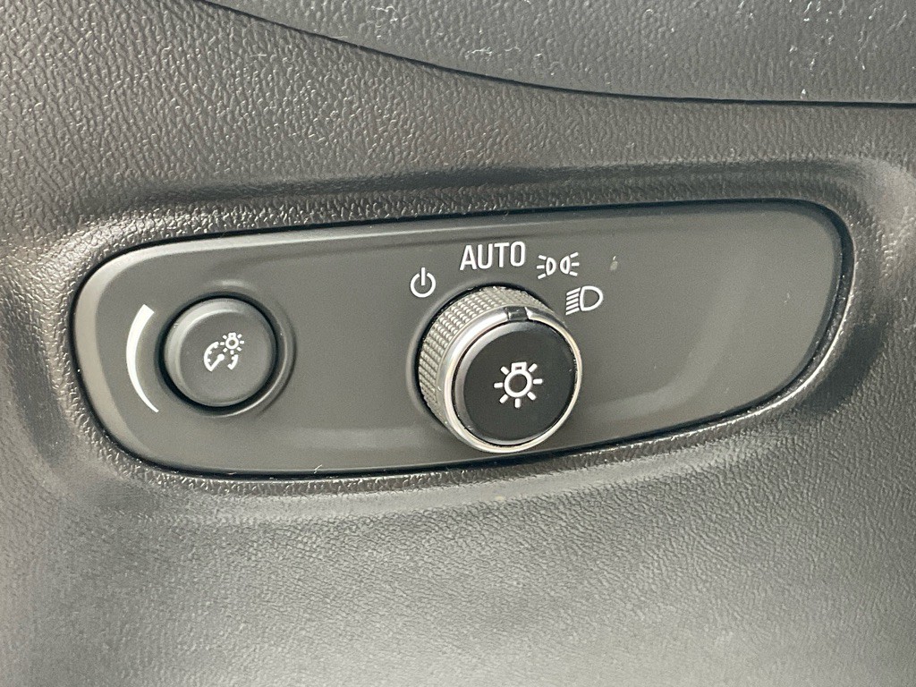 2018 Chevrolet Equinox Image 37