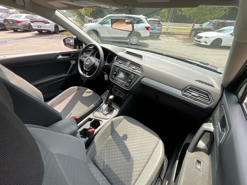 2020 Volkswagen Tiguan Image 17