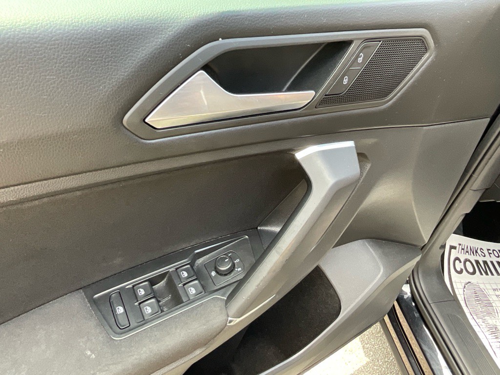 2020 Volkswagen Tiguan Image 37
