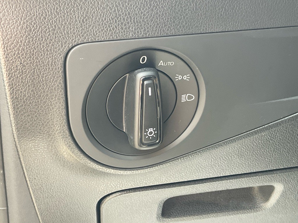 2020 Volkswagen Tiguan Image 38