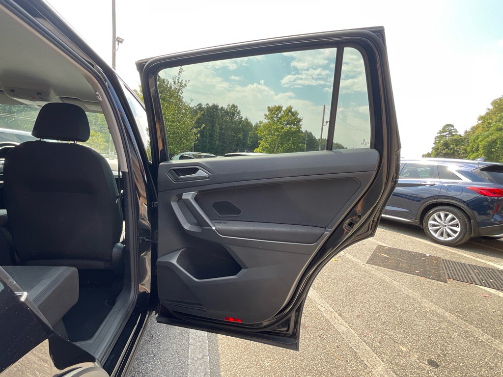 2020 Volkswagen Tiguan Image 41