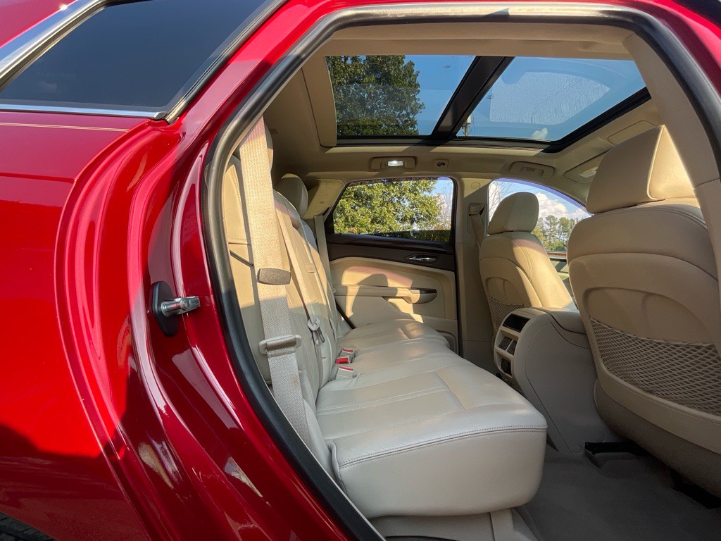 2013 Cadillac SRX Image 30