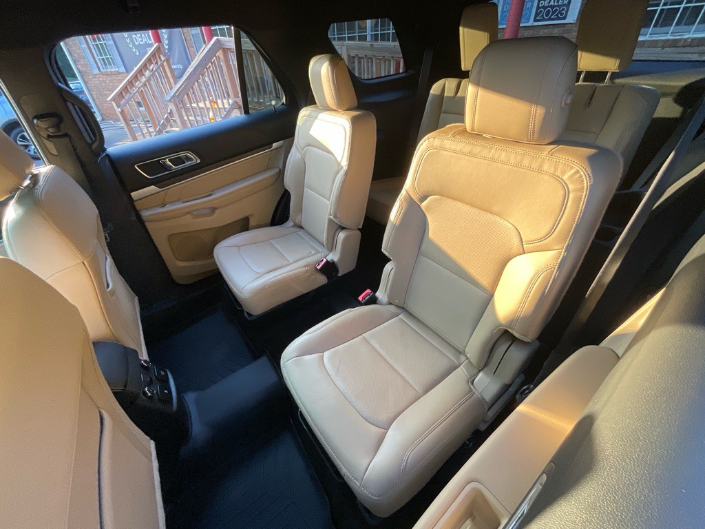 2017 Ford Explorer Image 29