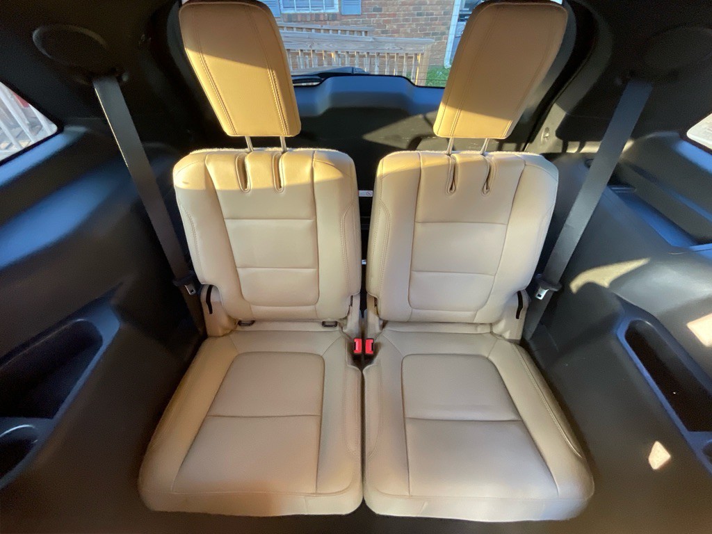 2017 Ford Explorer Image 34