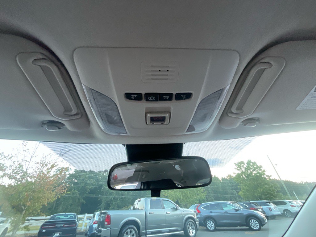 2020 Toyota Corolla Image 26