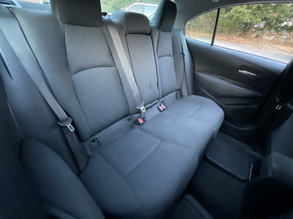 2020 Toyota Corolla Image 32