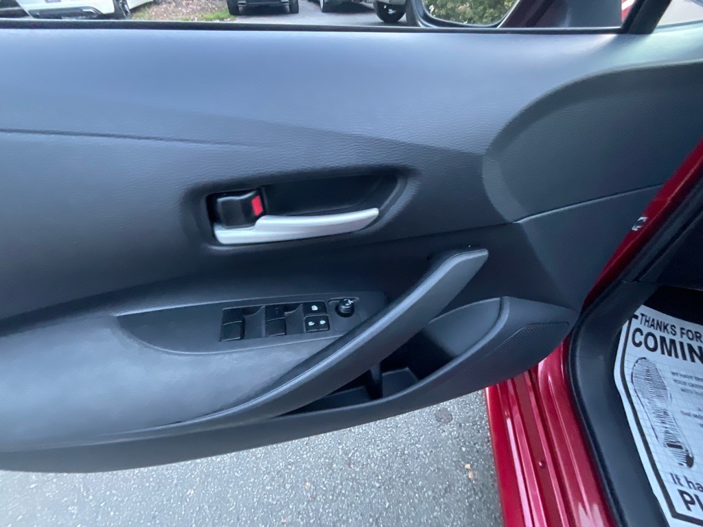 2020 Toyota Corolla Image 38