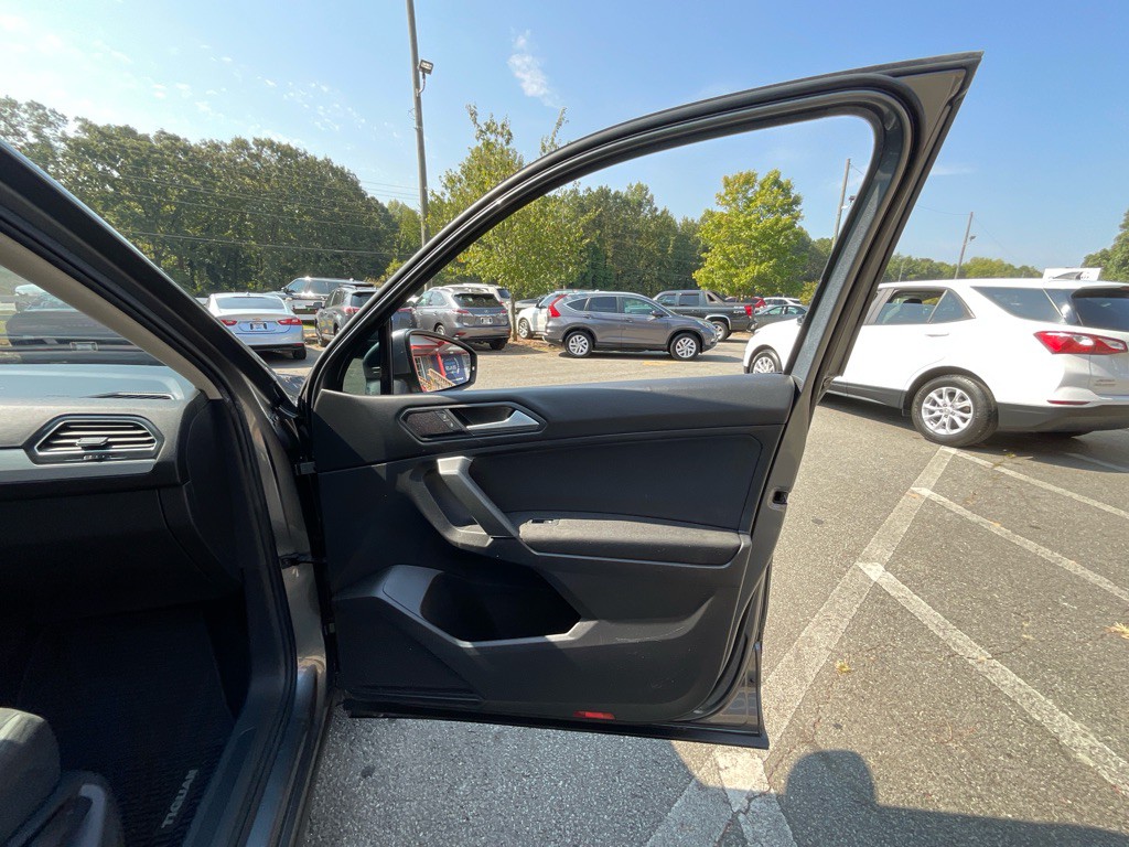2019 Volkswagen Tiguan Image 41