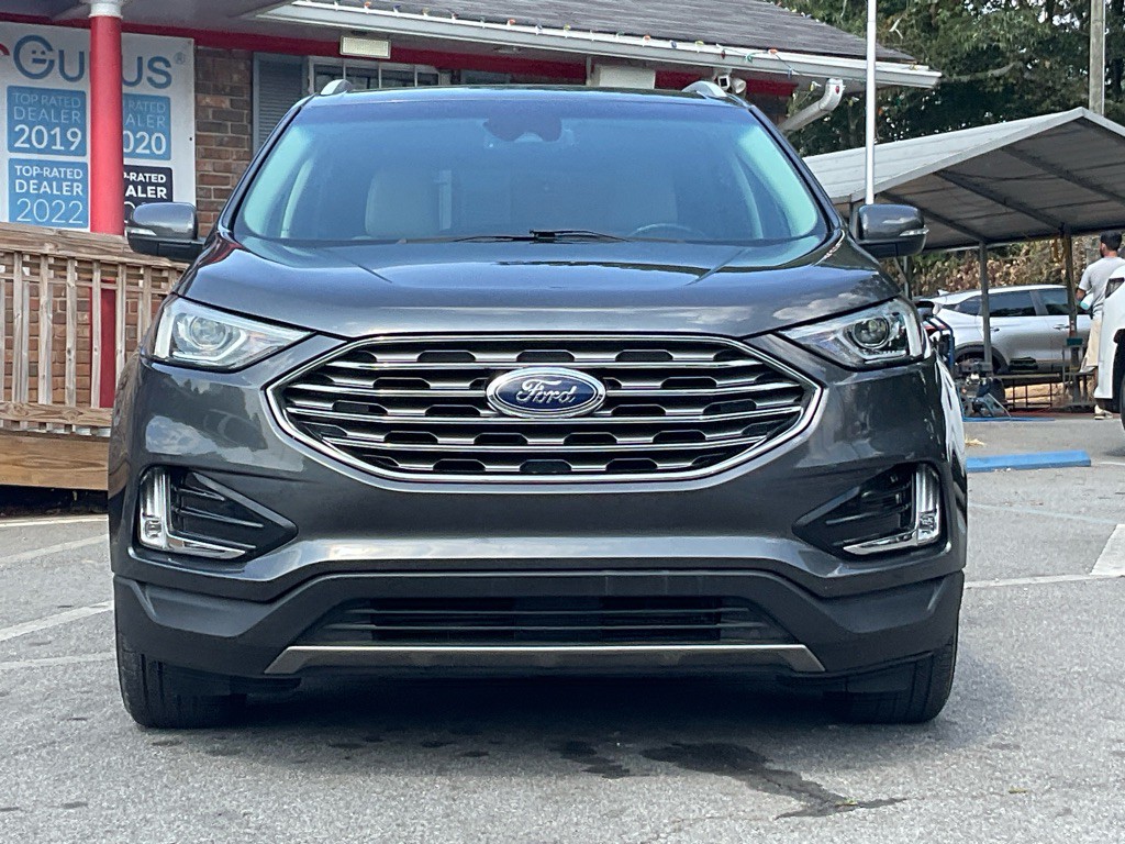 2020 Ford Edge Image 2
