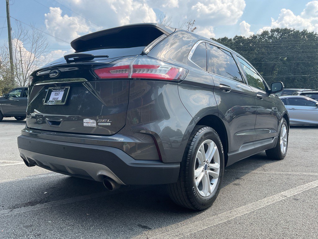 2020 Ford Edge Image 5