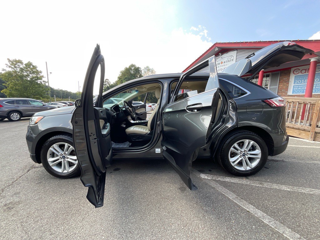 2020 Ford Edge Image 36