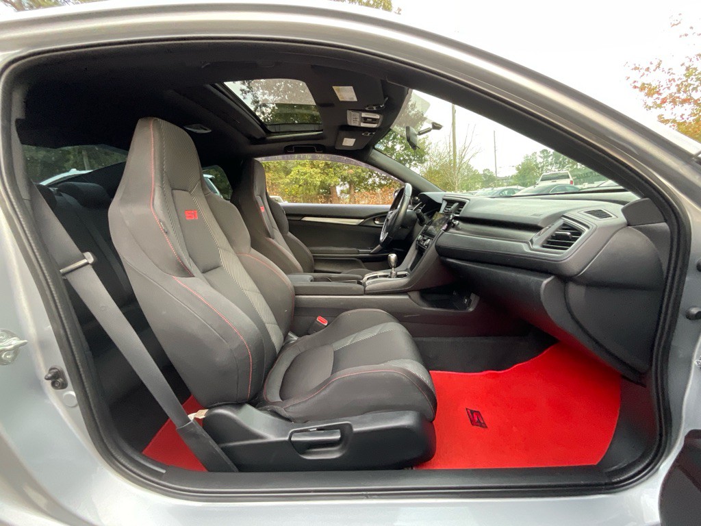 2017 Honda Civic Image 17