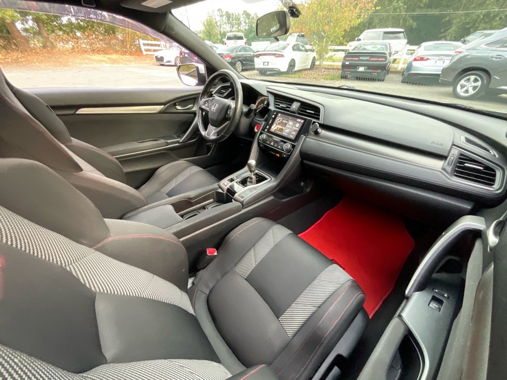 2017 Honda Civic Image 18