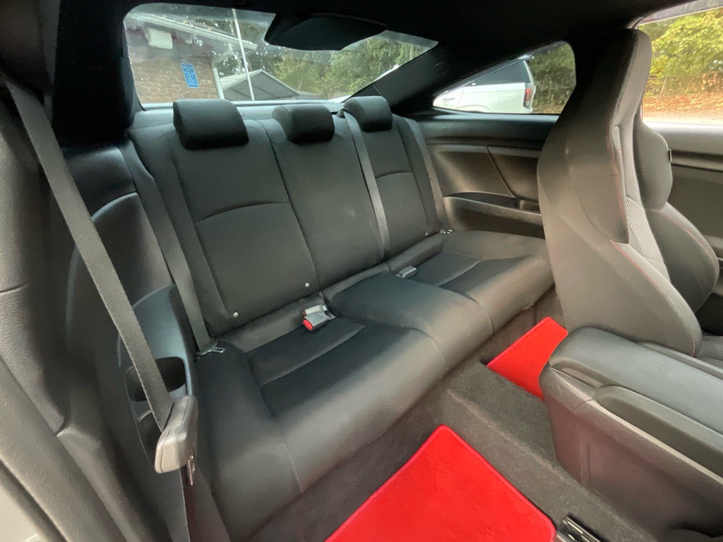 2017 Honda Civic Image 28