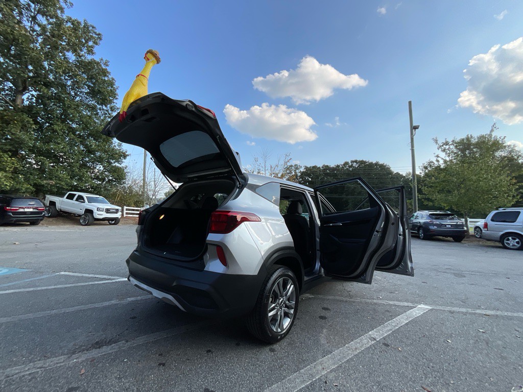 2023 Kia Seltos Image 33