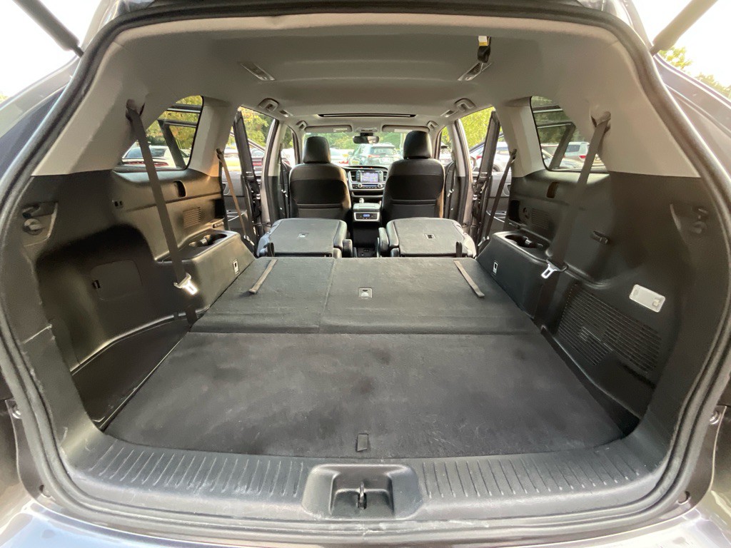2017 Toyota Highlander Image 42