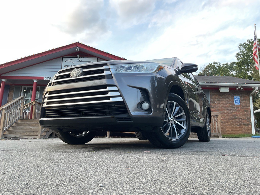 2017 Toyota Highlander Image 50