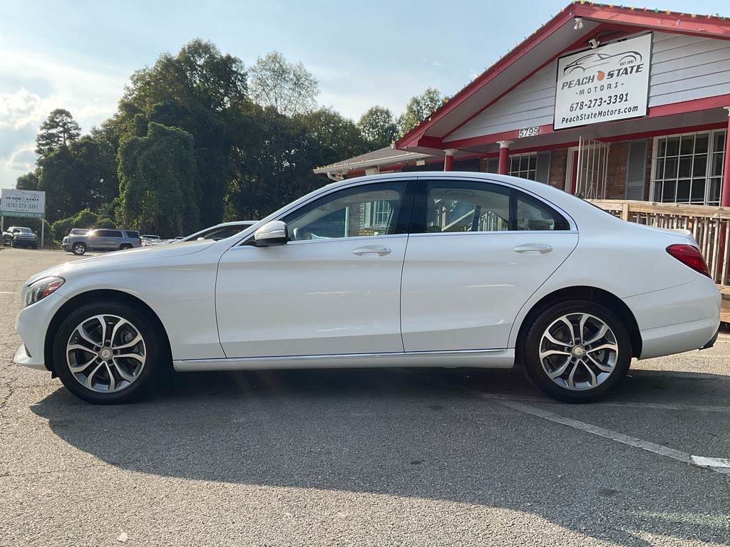 2015 Mercedes-Benz C-Class Image 8