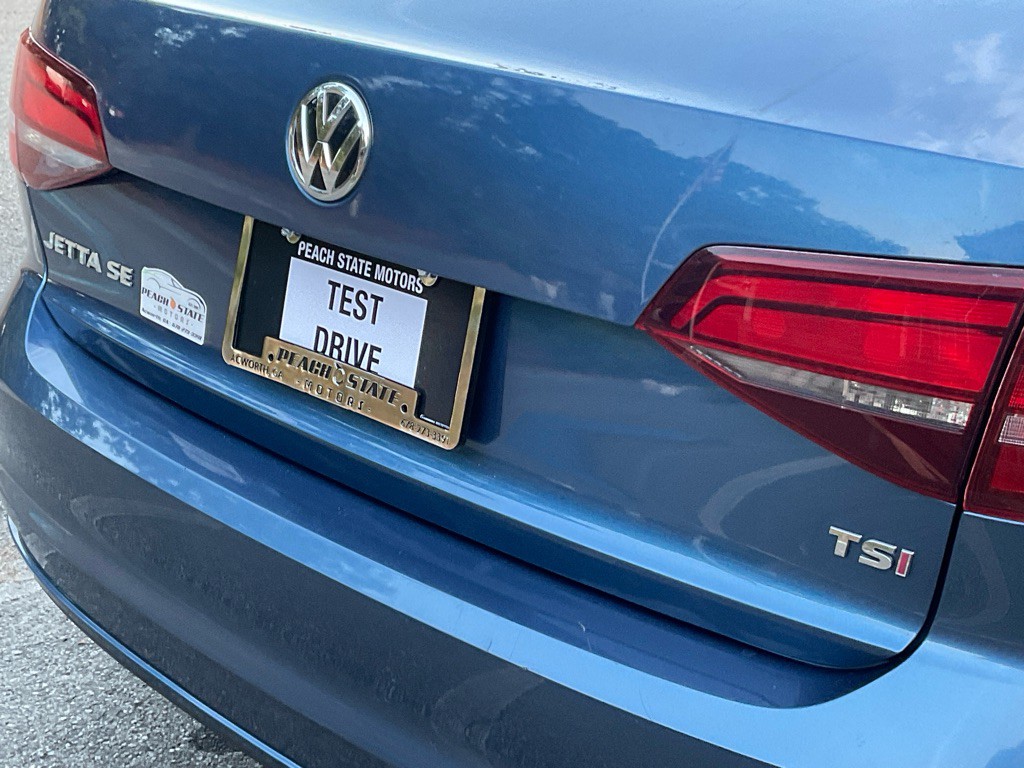 2017 Volkswagen Jetta Image 9
