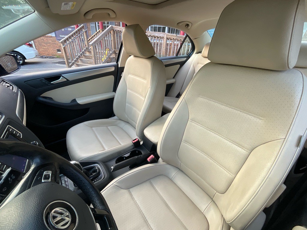 2017 Volkswagen Jetta Image 15