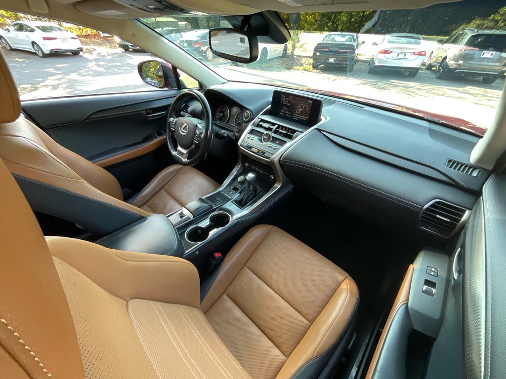 2019 Lexus NX 300 Image 16