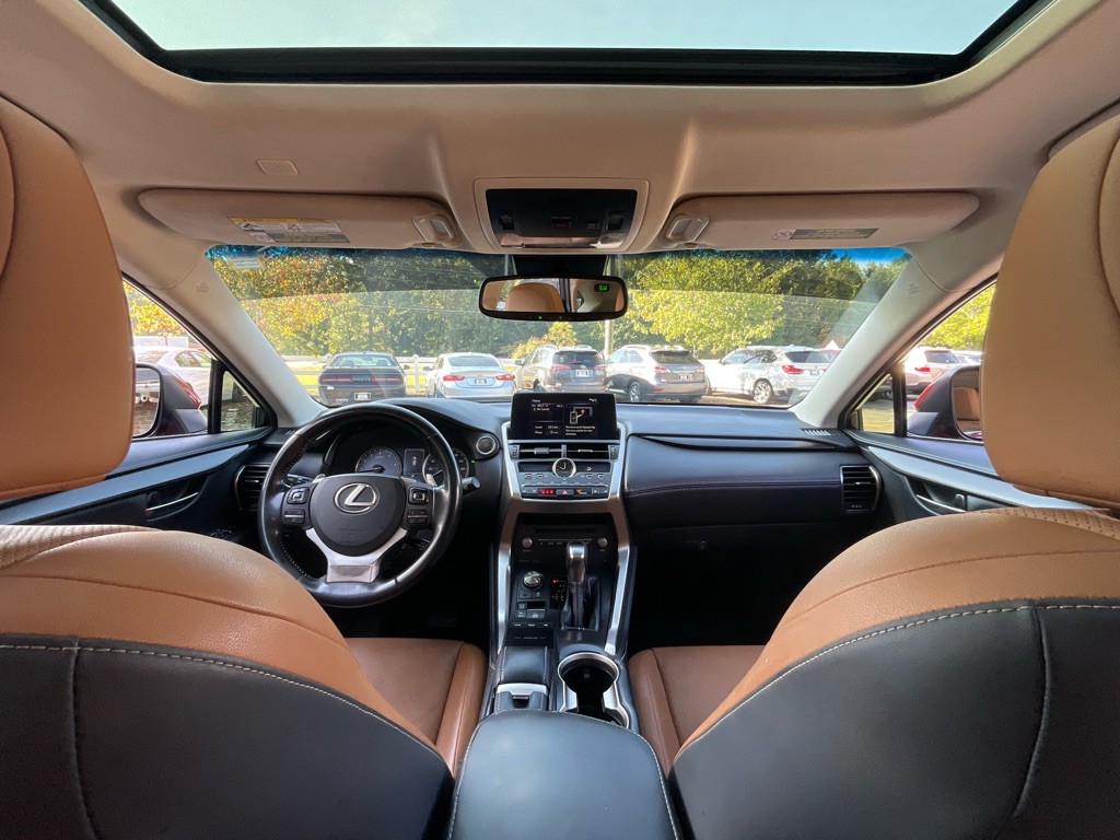 2019 Lexus NX 300 Image 18