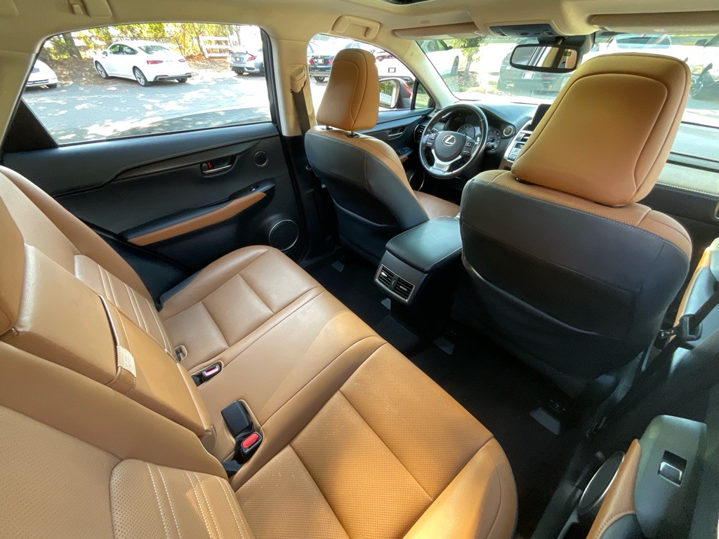 2019 Lexus NX 300 Image 30