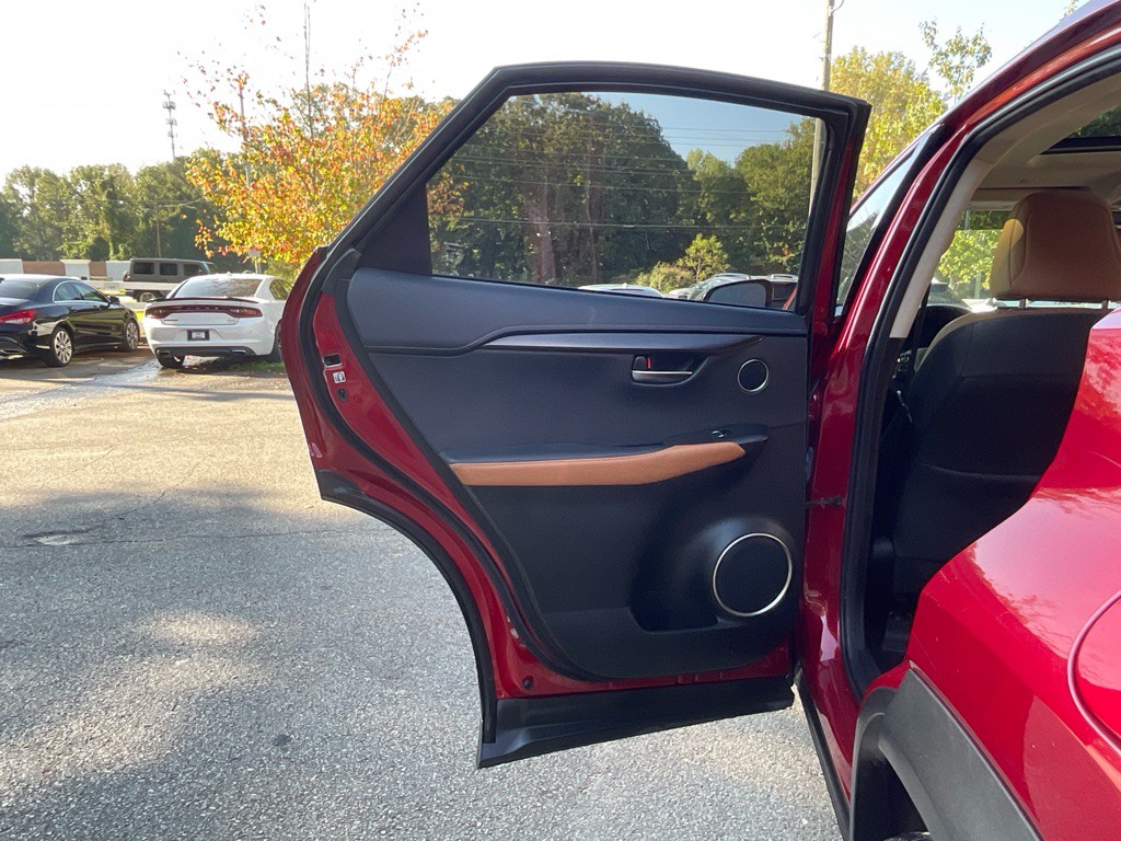 2019 Lexus NX 300 Image 38