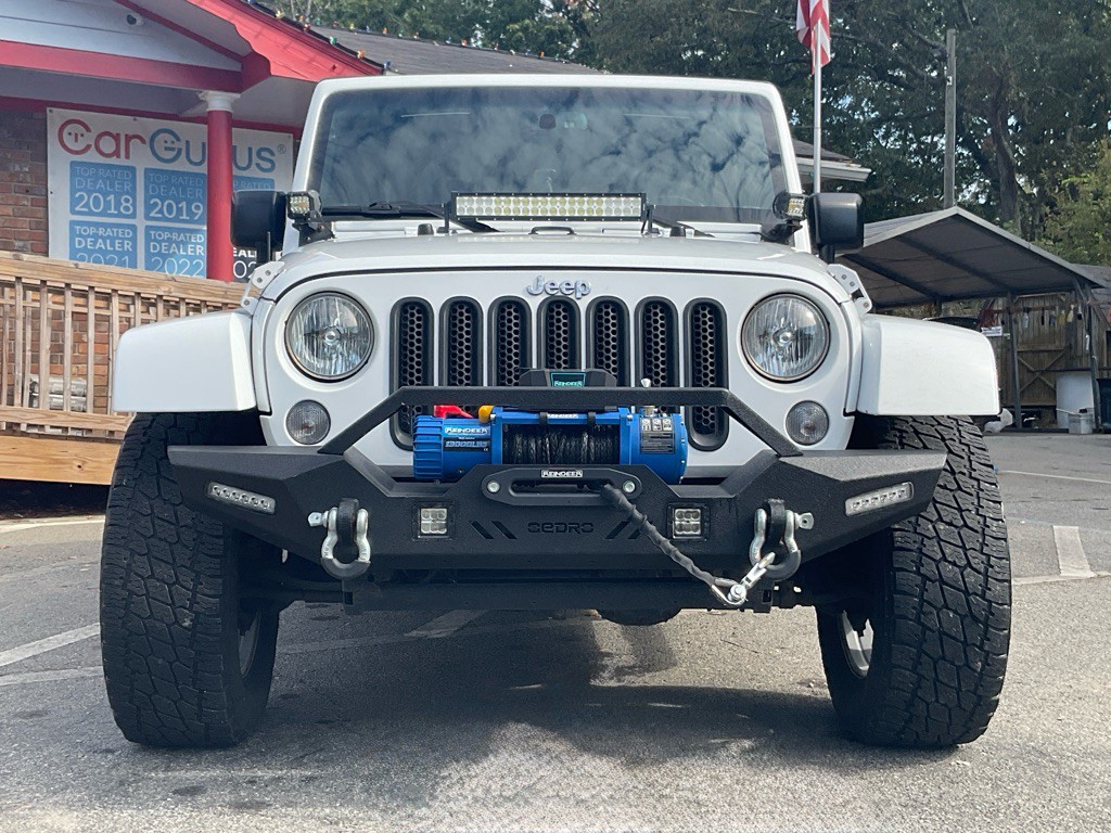 2017 Jeep Wrangler Unlimited Image 2