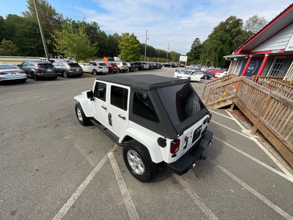 2017 Jeep Wrangler Unlimited Image 11