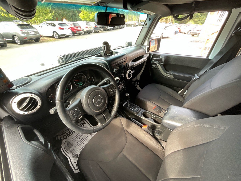 2017 Jeep Wrangler Unlimited Image 14