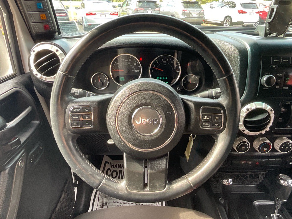 2017 Jeep Wrangler Unlimited Image 21
