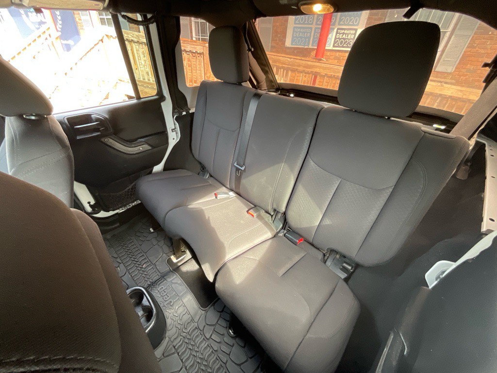 2017 Jeep Wrangler Unlimited Image 26
