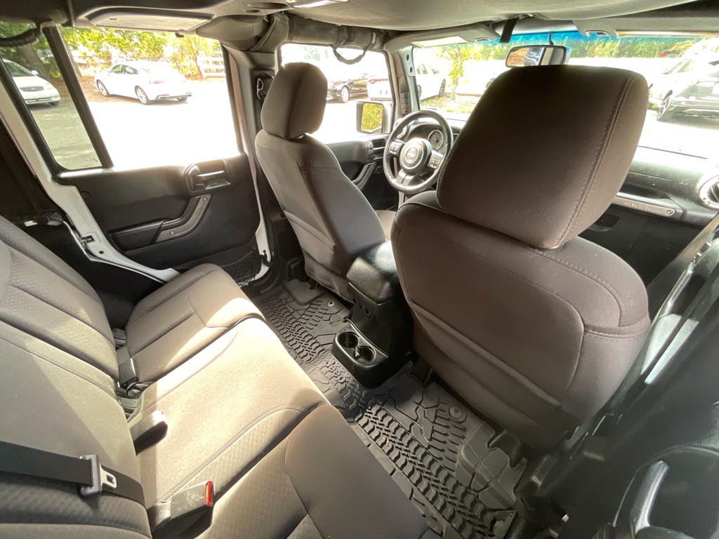 2017 Jeep Wrangler Unlimited Image 28