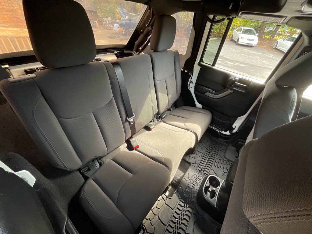 2017 Jeep Wrangler Unlimited Image 29