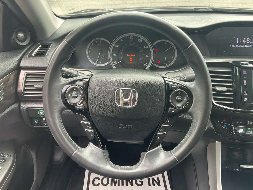 2016 Honda Accord Image 21