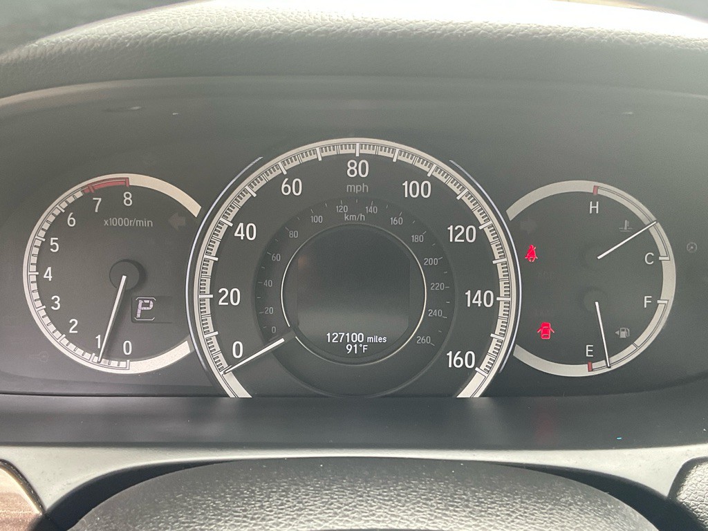 2016 Honda Accord Image 23