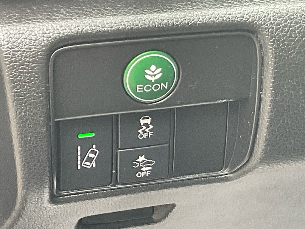 2016 Honda Accord Image 37