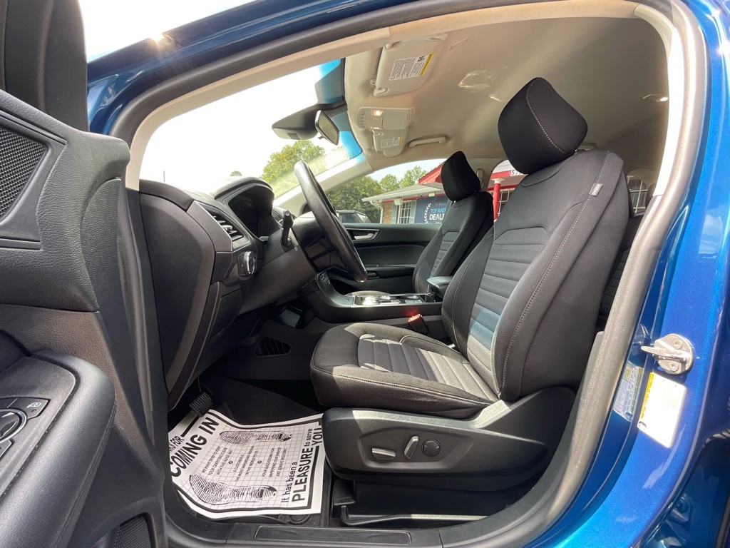 2020 Ford Edge Image 14